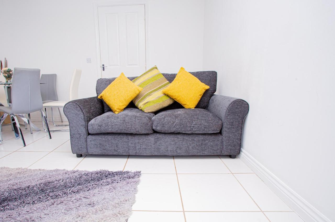 Turners Gardens Villa Northampton Dış mekan fotoğraf