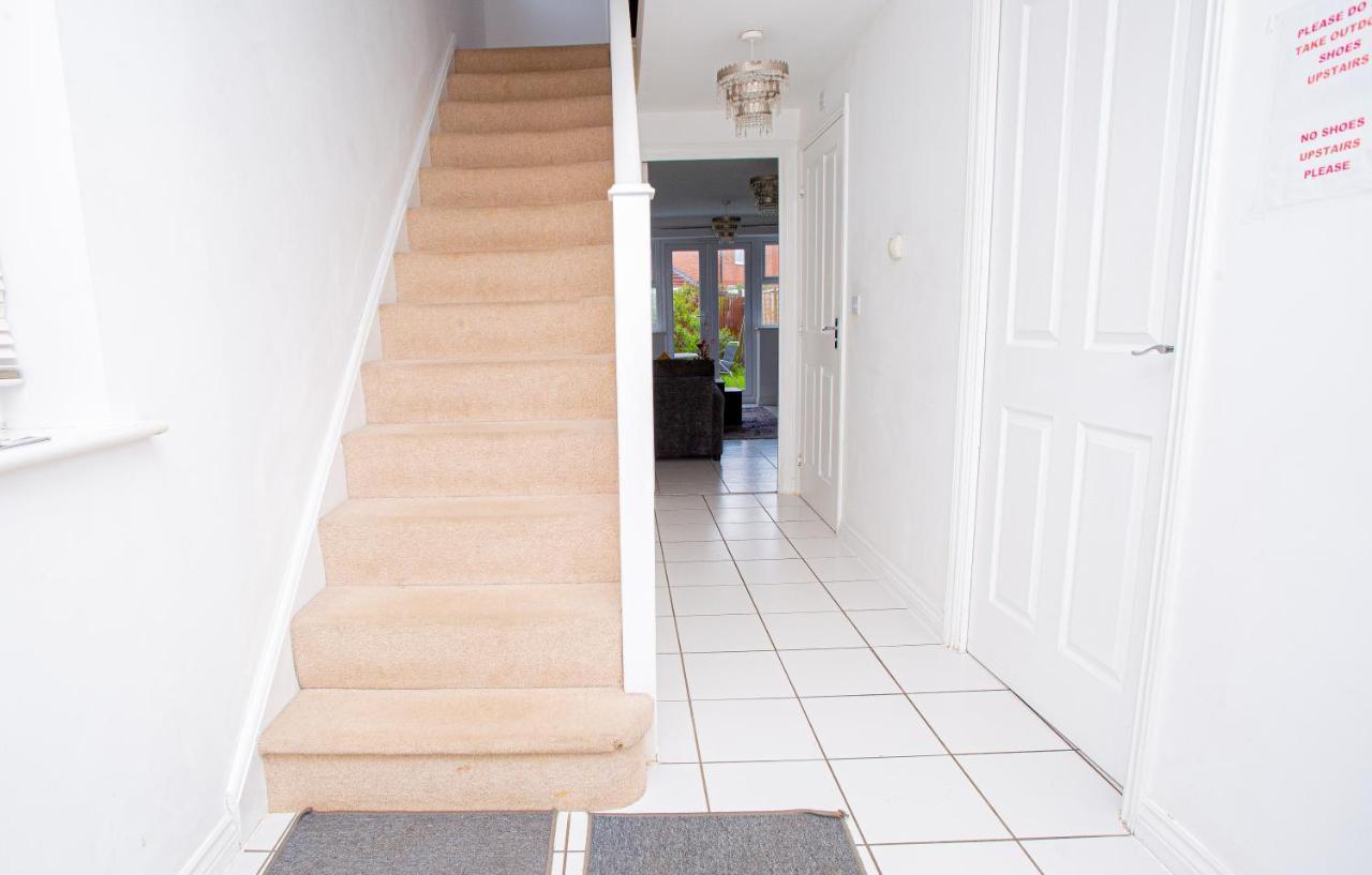 Turners Gardens Villa Northampton Dış mekan fotoğraf